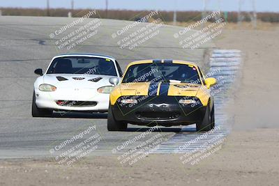 media/Nov-16-2024-CalClub SCCA (Sat) [[641f3b2761]]/Group 1/Race (Outside Grapevine)/